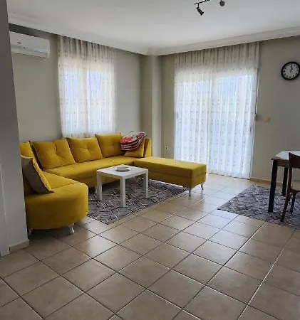 Citrus Garden Apartamento Side